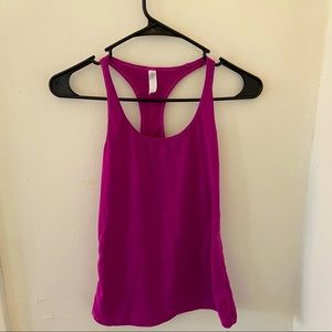 Gap Active Razor-Back Tank